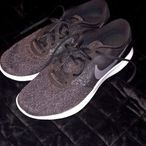 Men's Nike running shoes